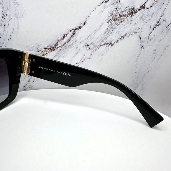 New MIU MIU Sunglasses main image 4